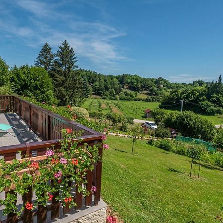 Holiday Home Mare Near River 카를로바츠 외부 사진